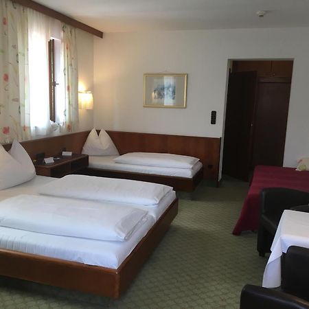 Hotel Zillners Einkehr *** Altheim Exterior photo